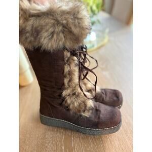 American Eagle Women's Suede Brown Winter Fur Boots Size 8M